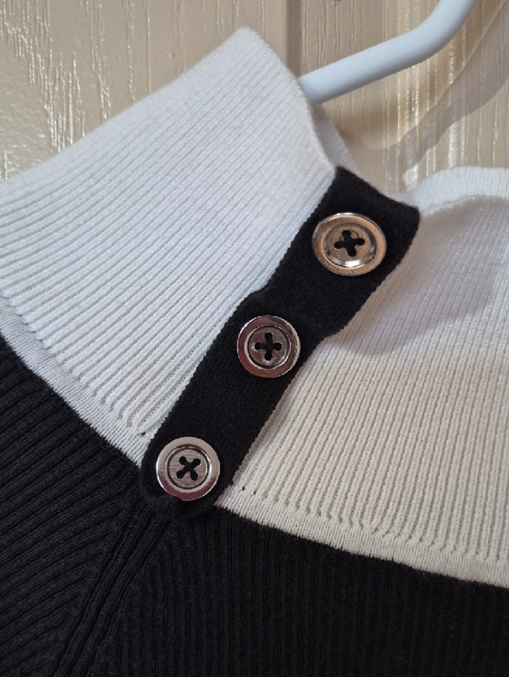 White House Black Market Black & White Off-Shoulder Button Strap Sweater - Picture 6 of 8